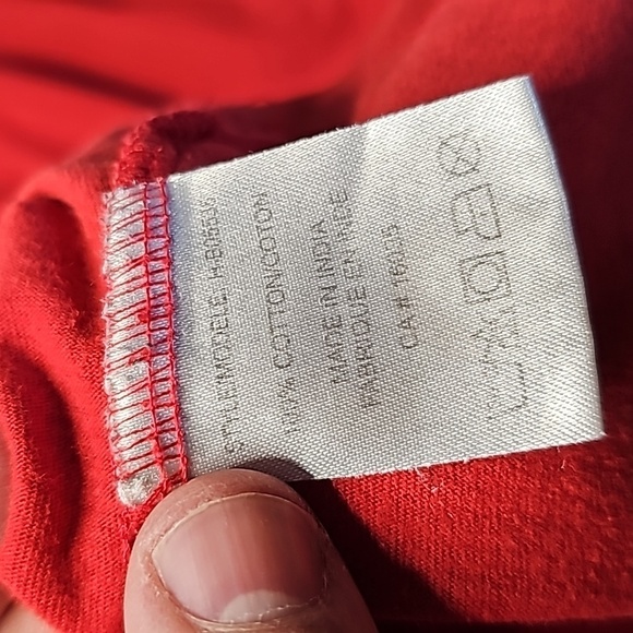 DISNEY vintage small red Mickey Mouse short sleeve shirt - Picture 6 of 7